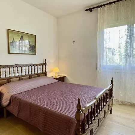 Puig Padro 14 1-1 Apartment *